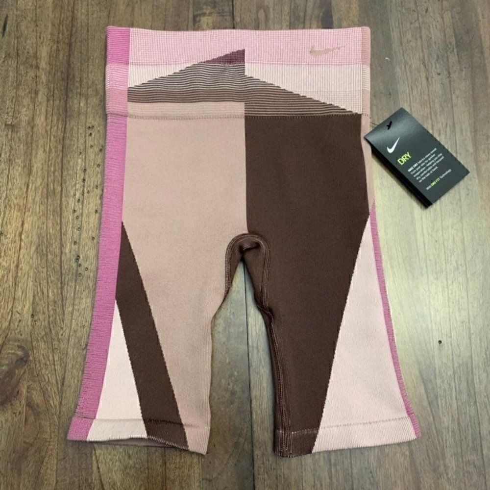 Nike | Icon Clash Training Shorts - Picture 4 of 8